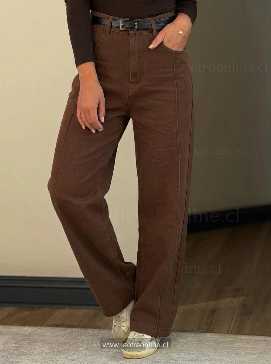 Jeans tiro alto choco