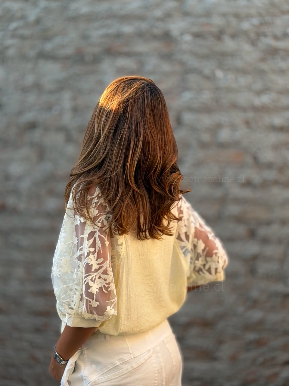 Blusa Coqueta bordada amarillo