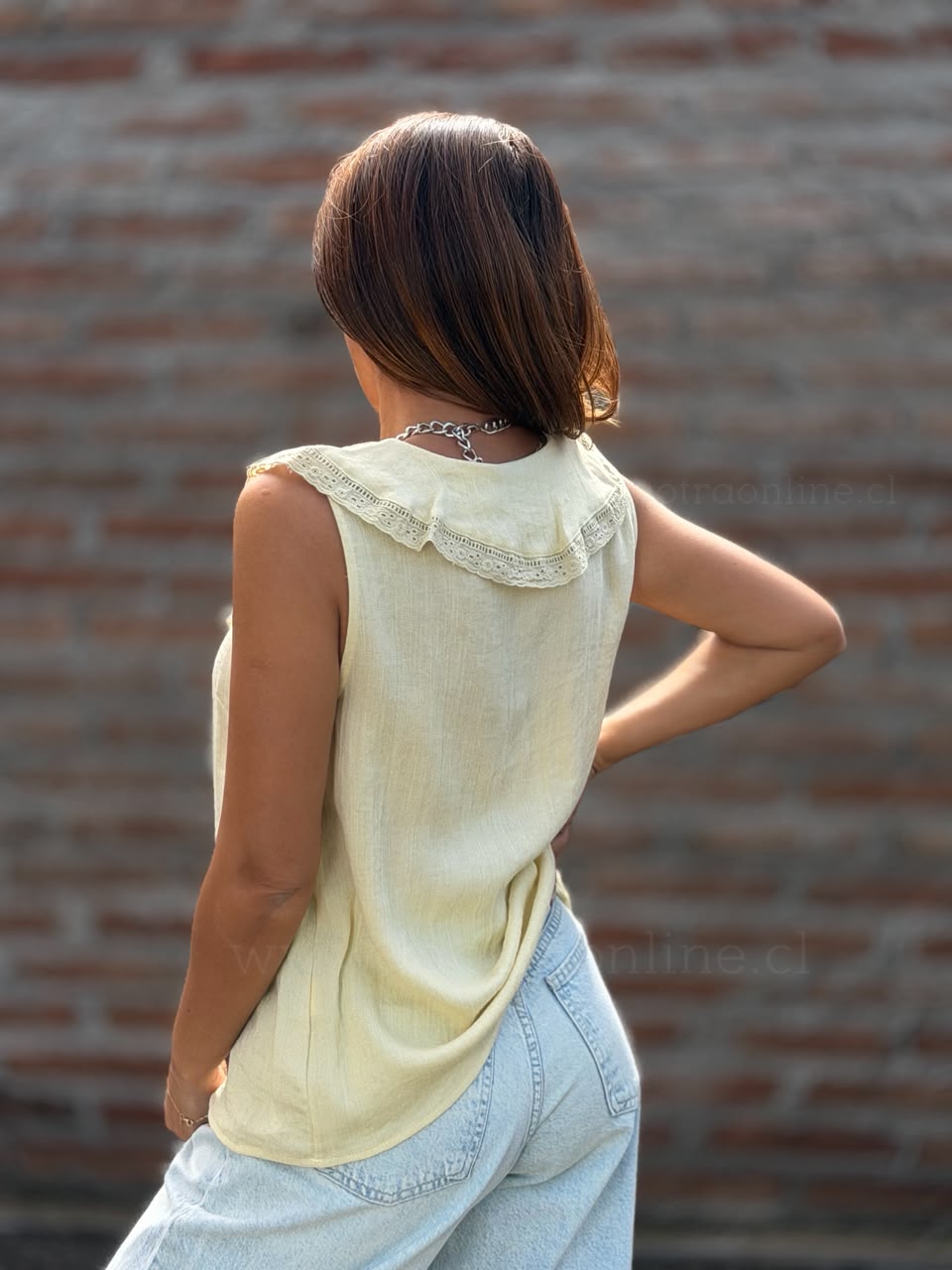 Blusa Vuelos amarra amarillo