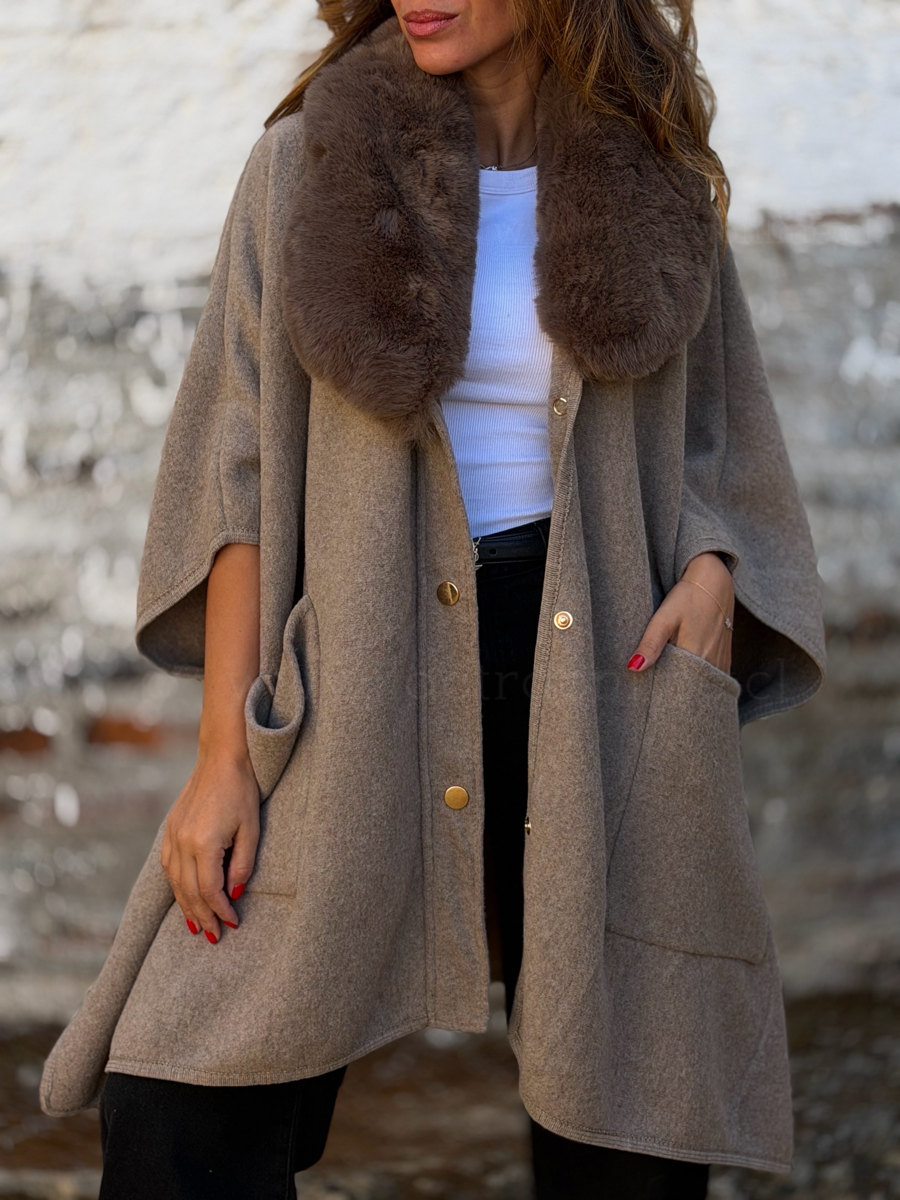 Chaqueta/poncho Luz moka