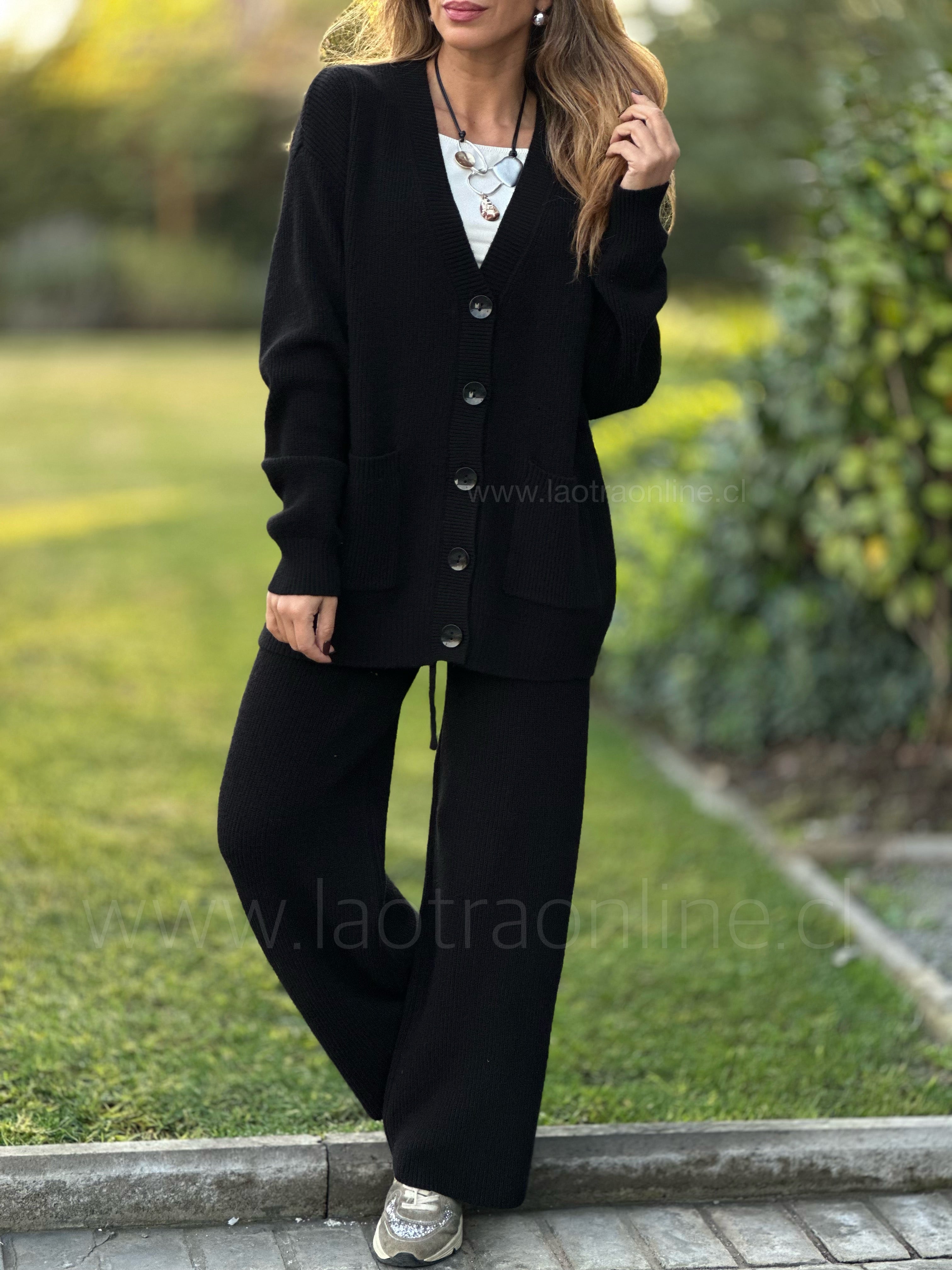 New Sweater Regalo negro