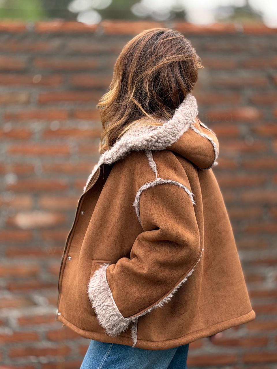 Chaqueta Corderito toffe