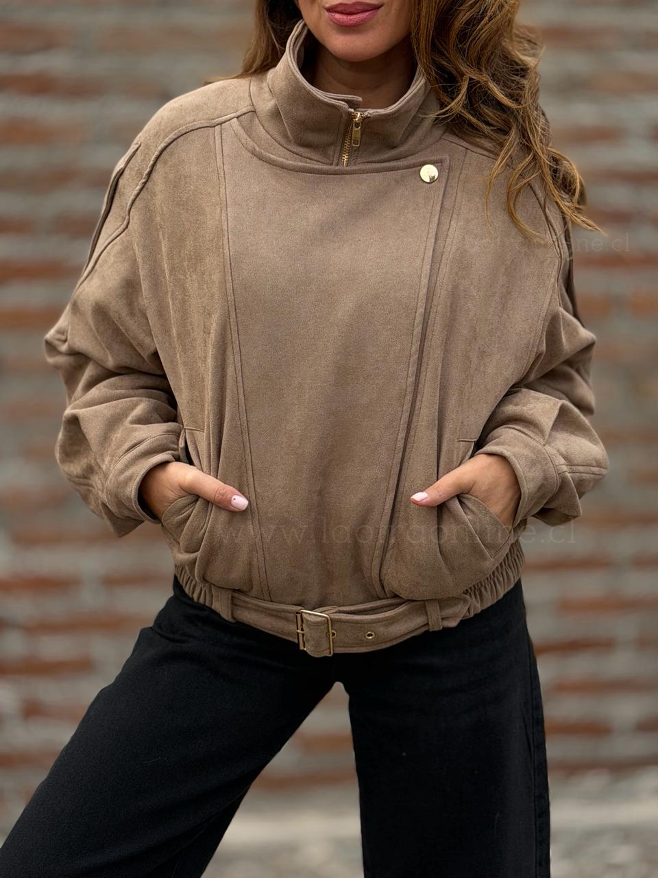 Chaqueta Acolchada gamuza camel