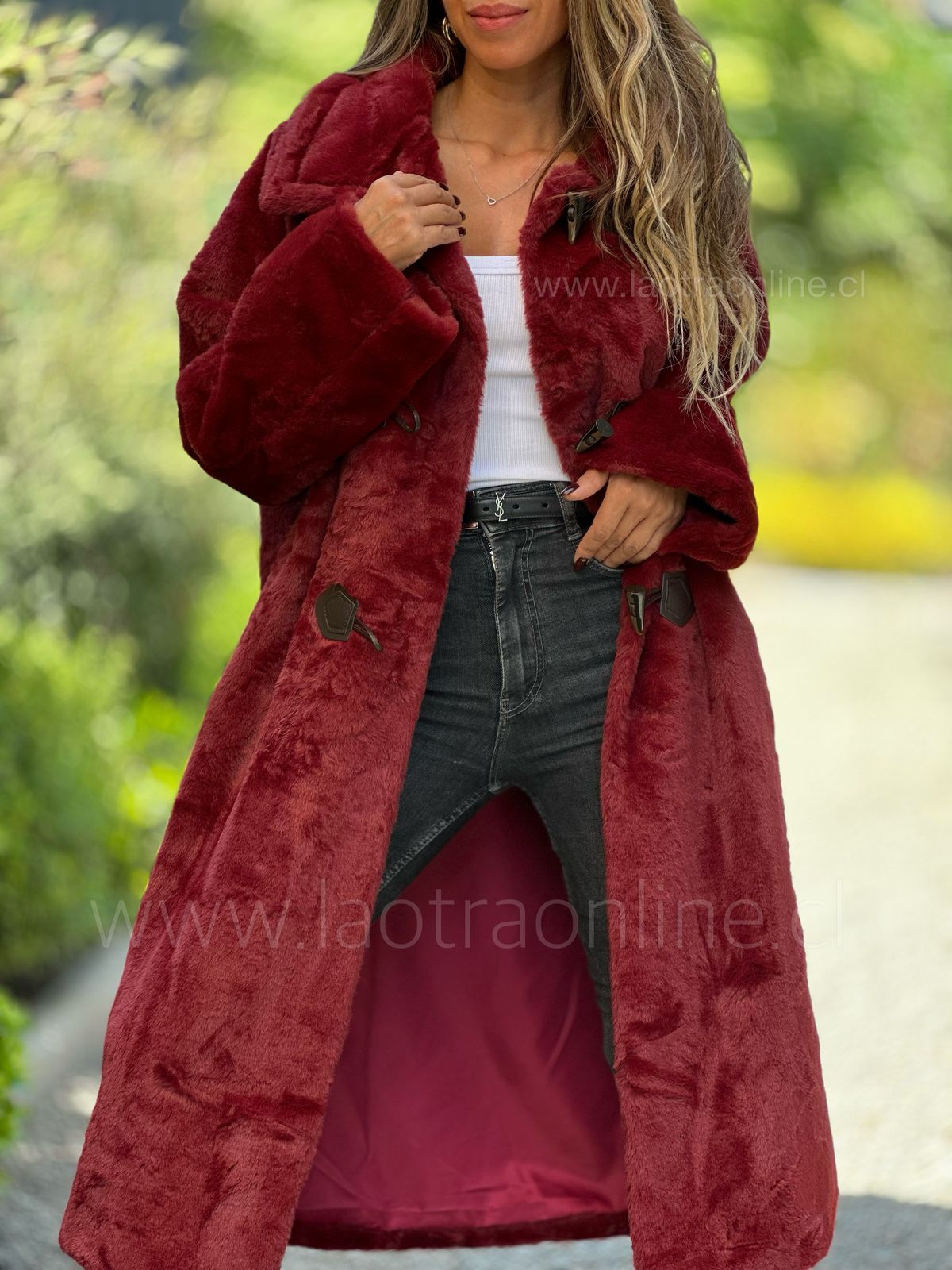 Abrigo Princesa Diana guinda