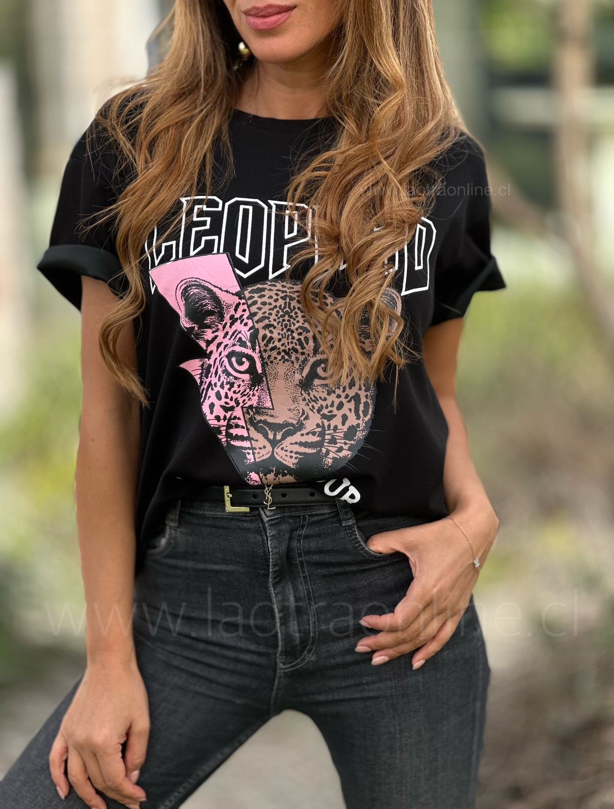 Polera Leopardo negro