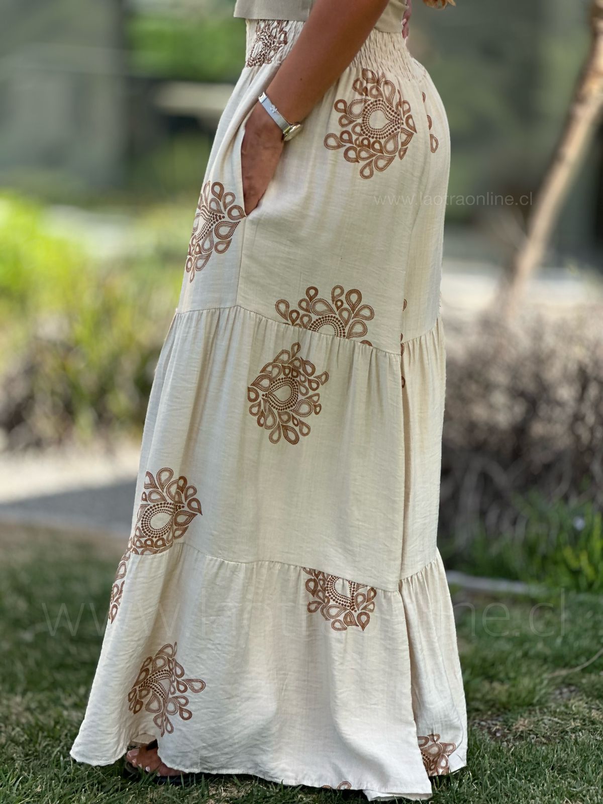 Palazzo Vancouver crema