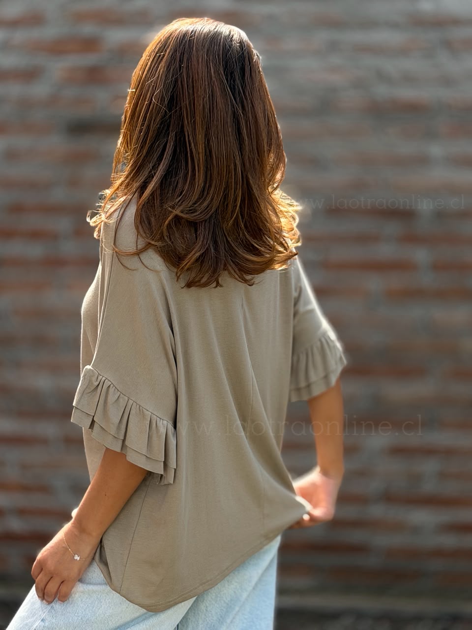 Polera Barcelona arena/olivo