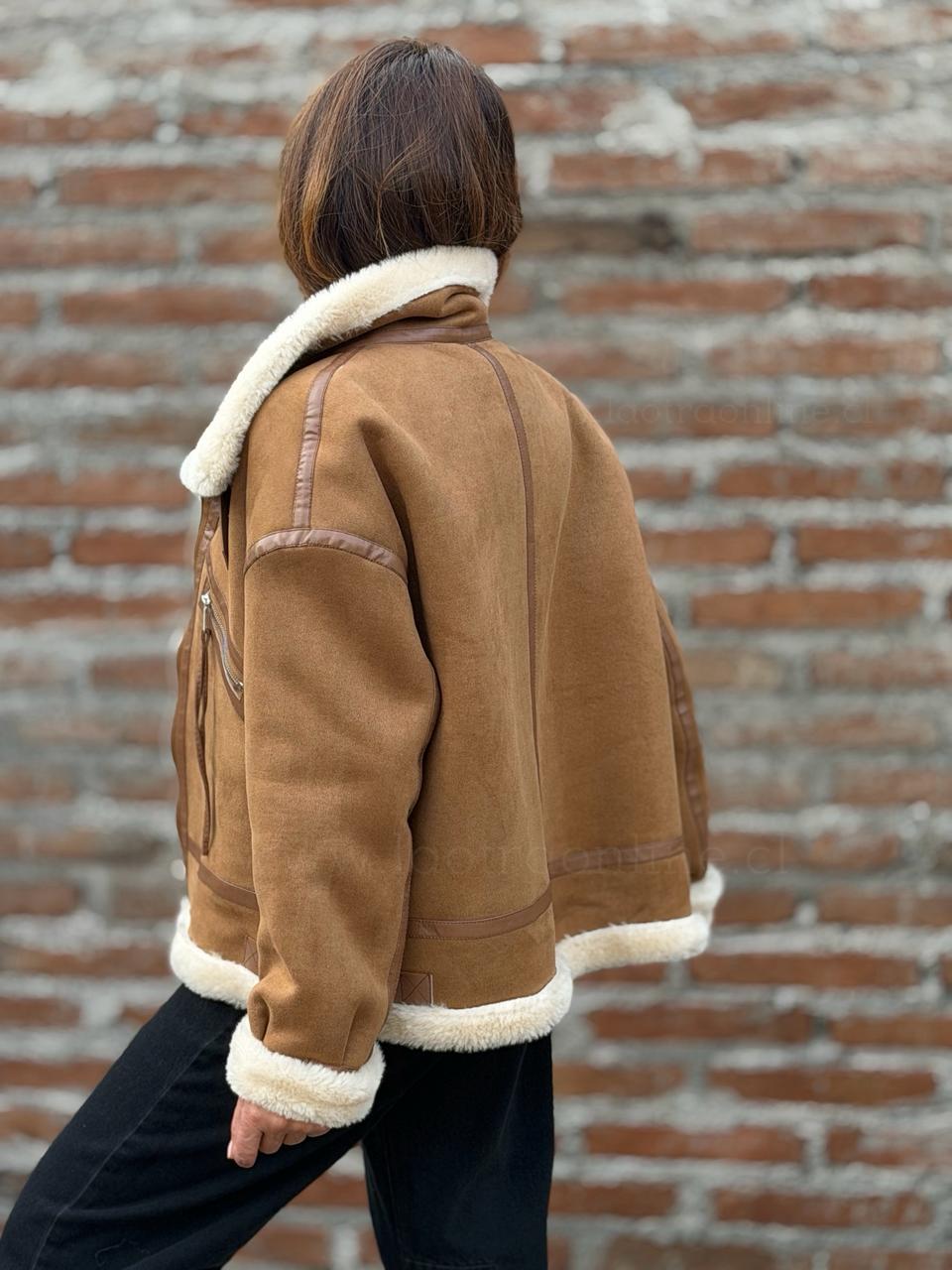 Gamulan Deluxe camel