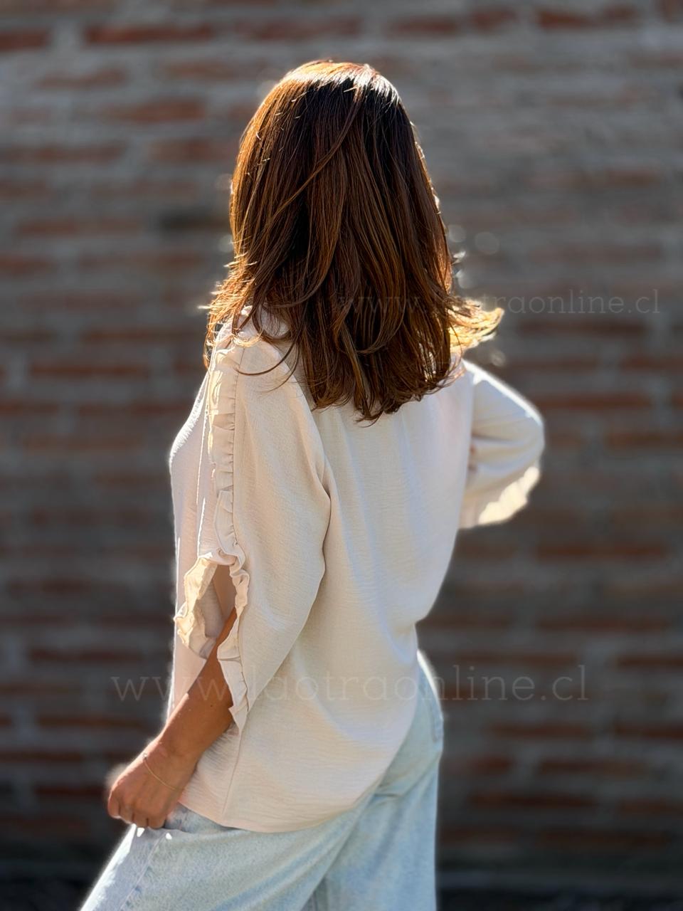 Polera Monarquía beige