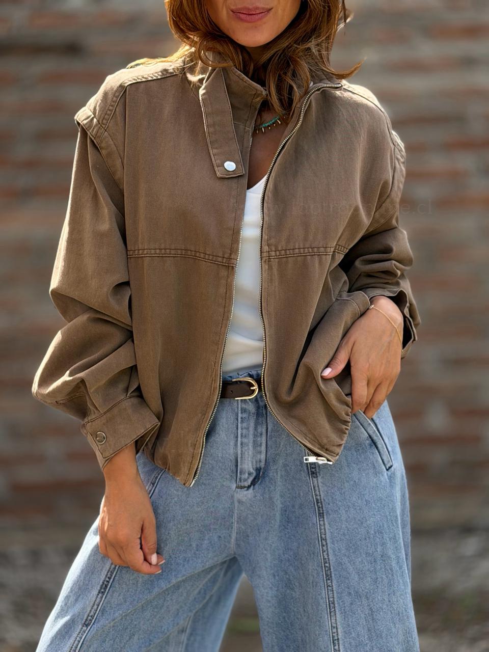 Chaqueta Mezclilla Soe marrón