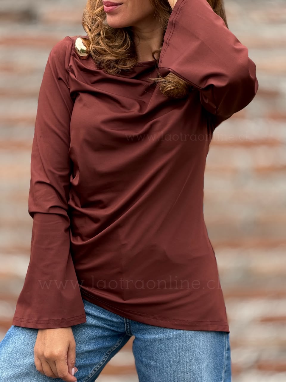 Polera England marrón