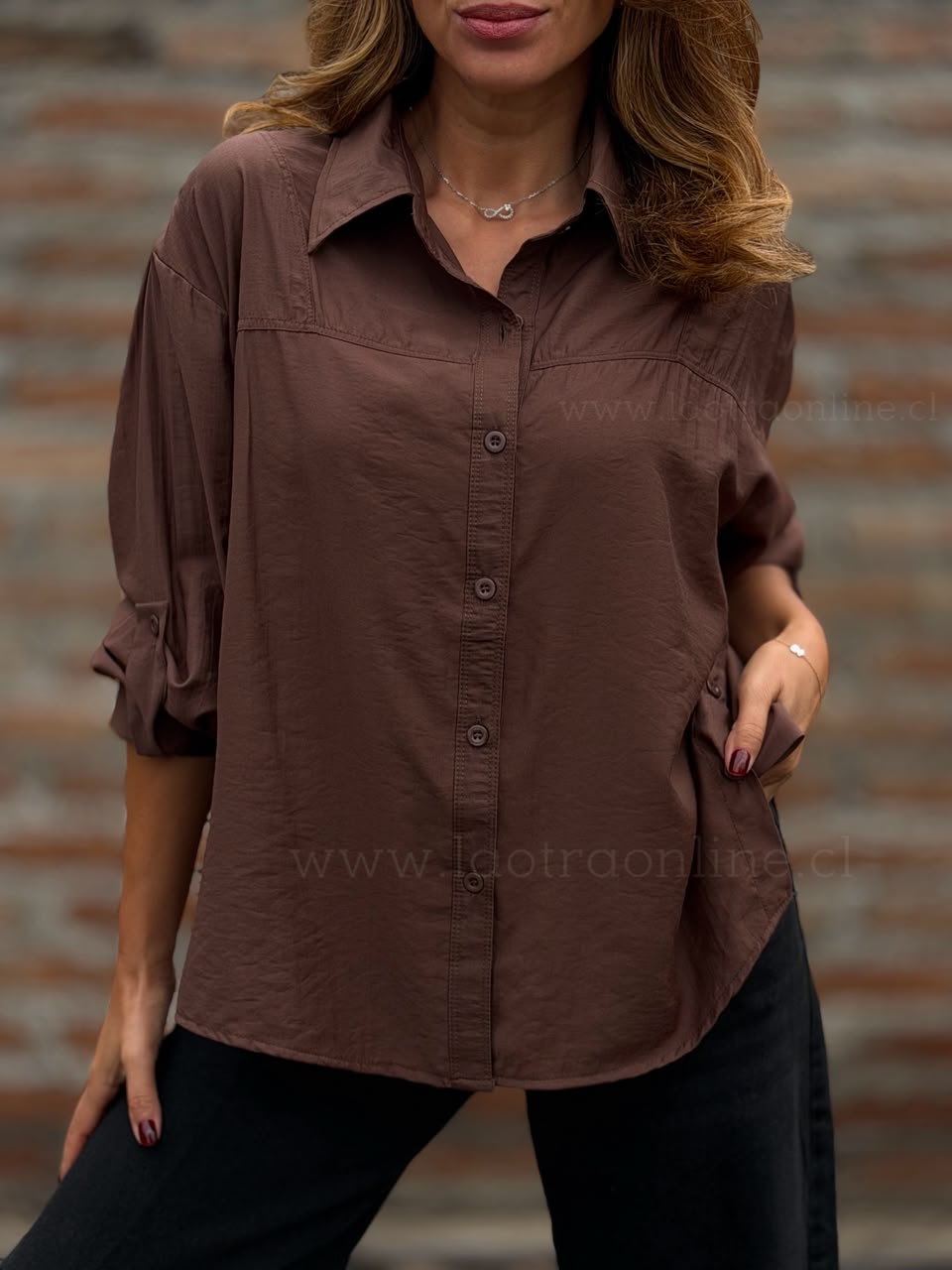 Blusa Clásica marrón