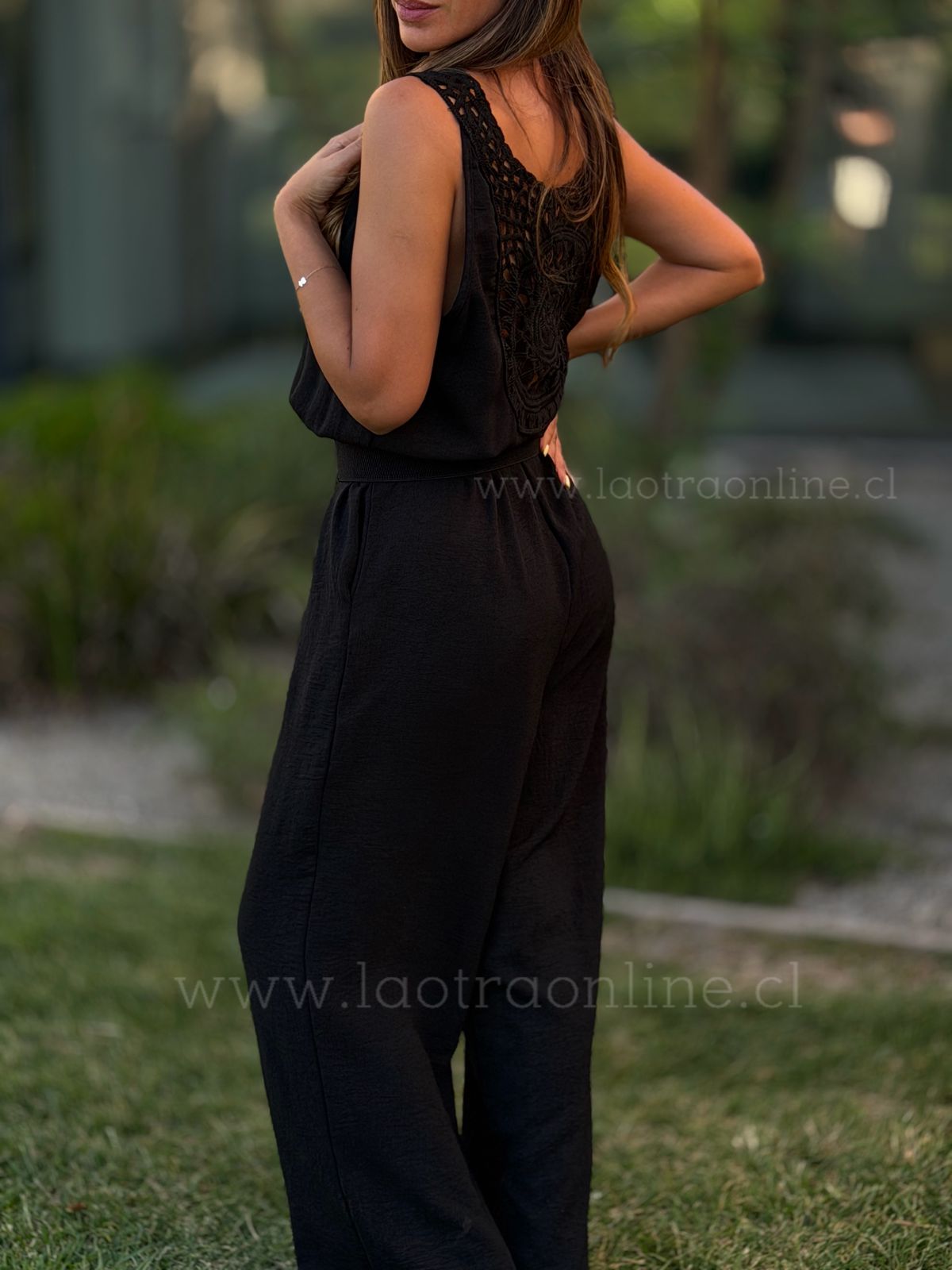 Enterito Espalda tejida negro