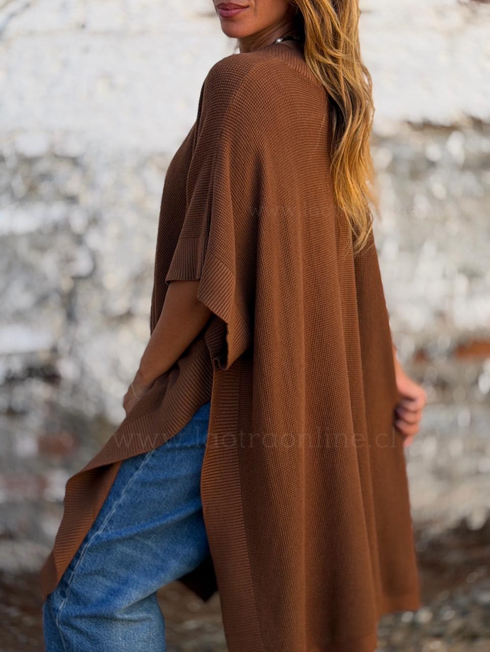 Sweater/Ponchito Liz otoño