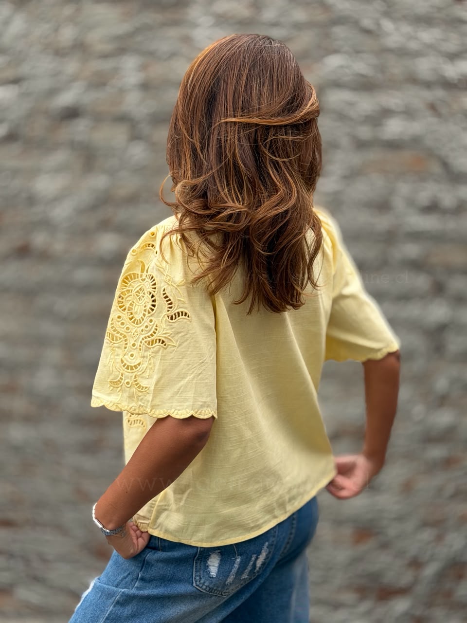 Blusa New Broderie amarillo