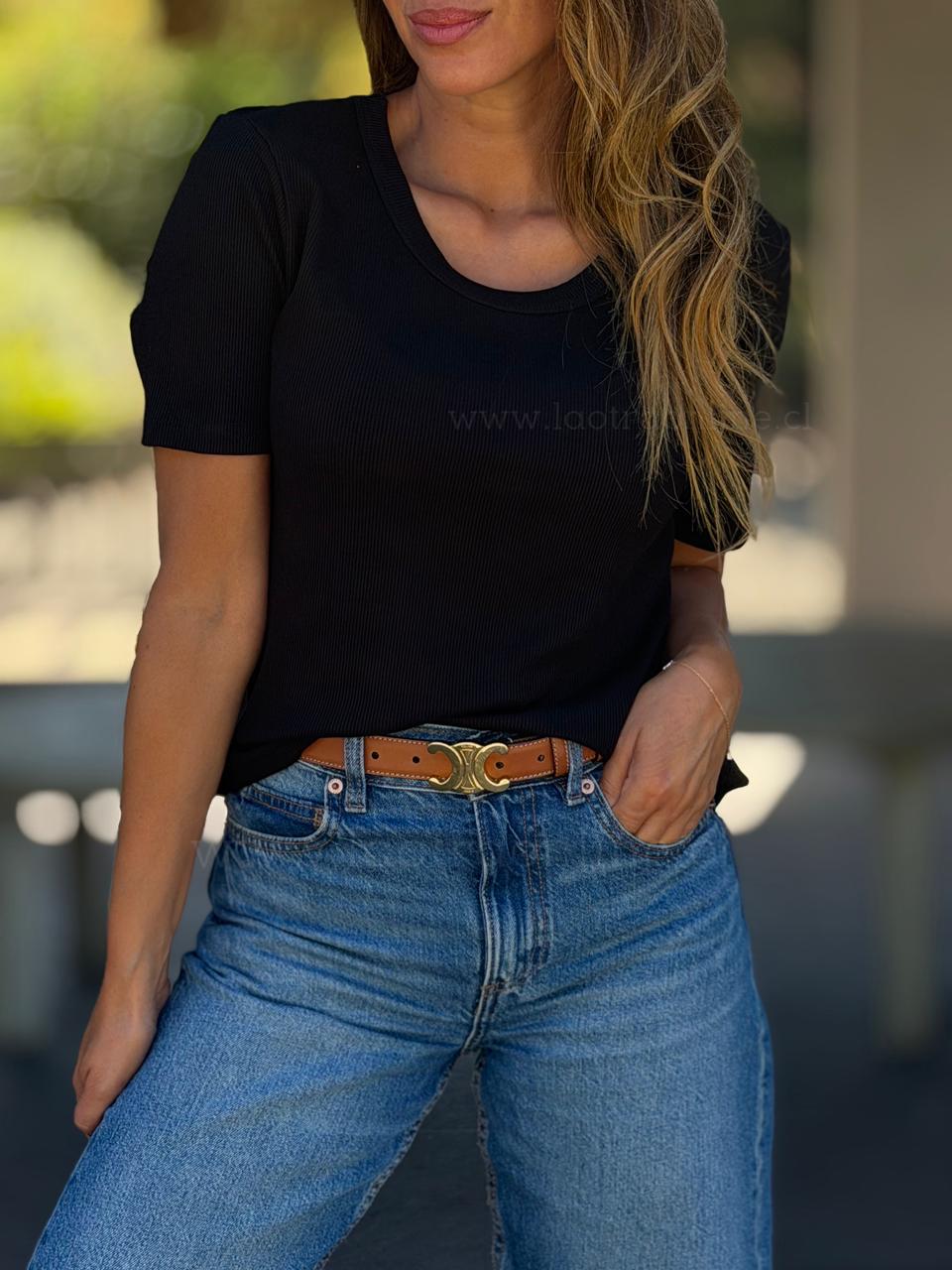 Básica manga corta negro