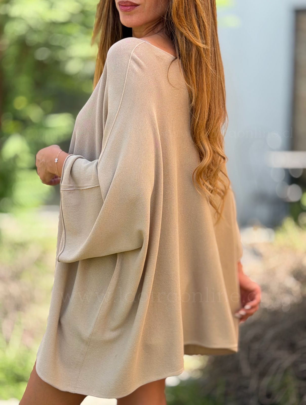 Oversize Dubai arena