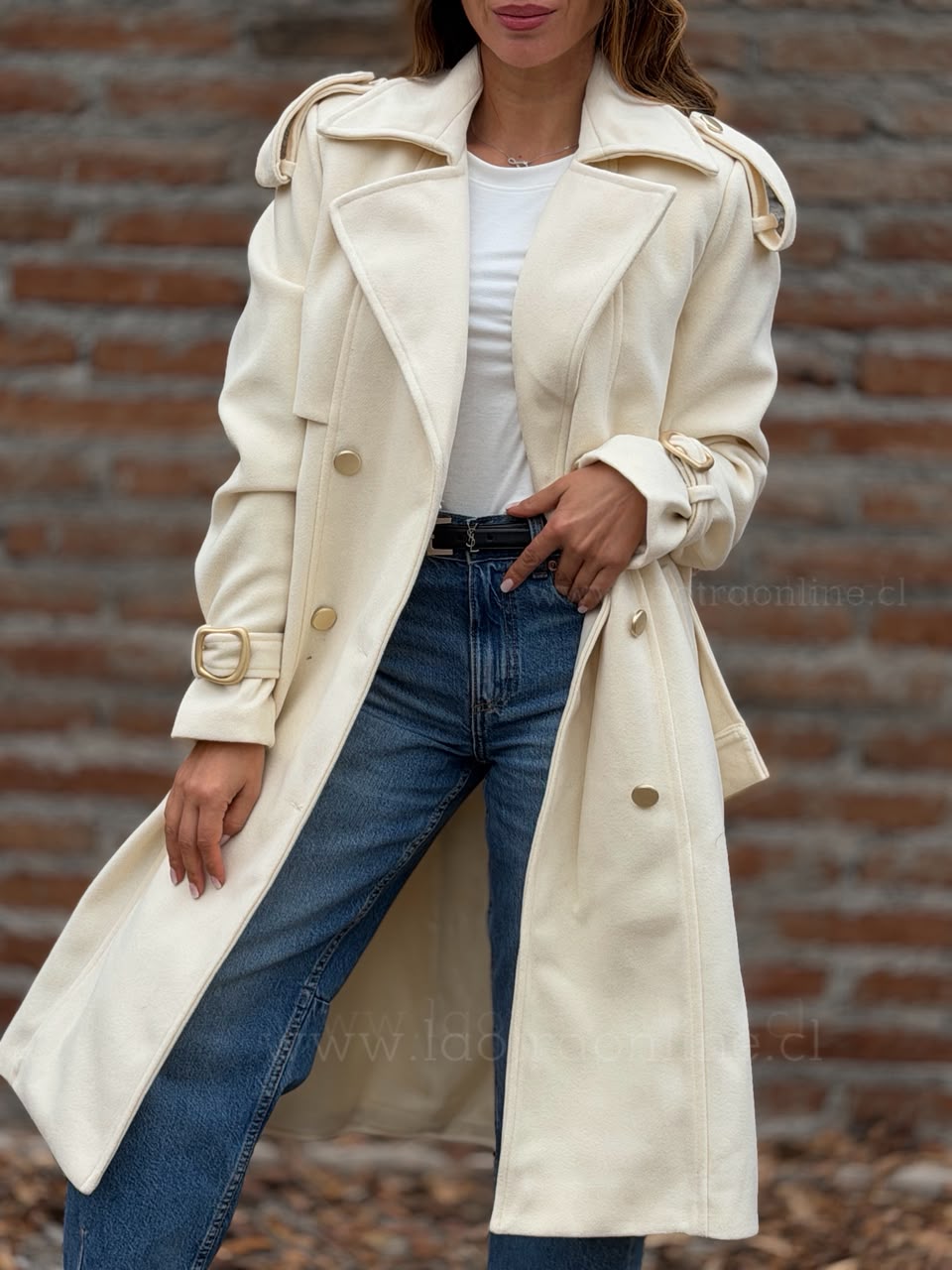 Abrigo New Reina crema