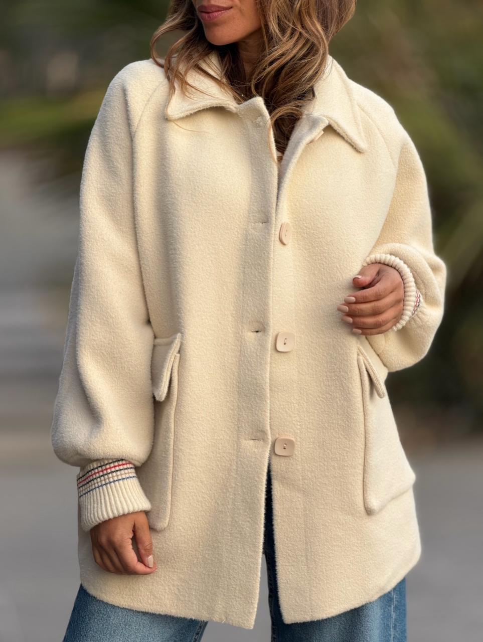 Abrigo Kansas crema