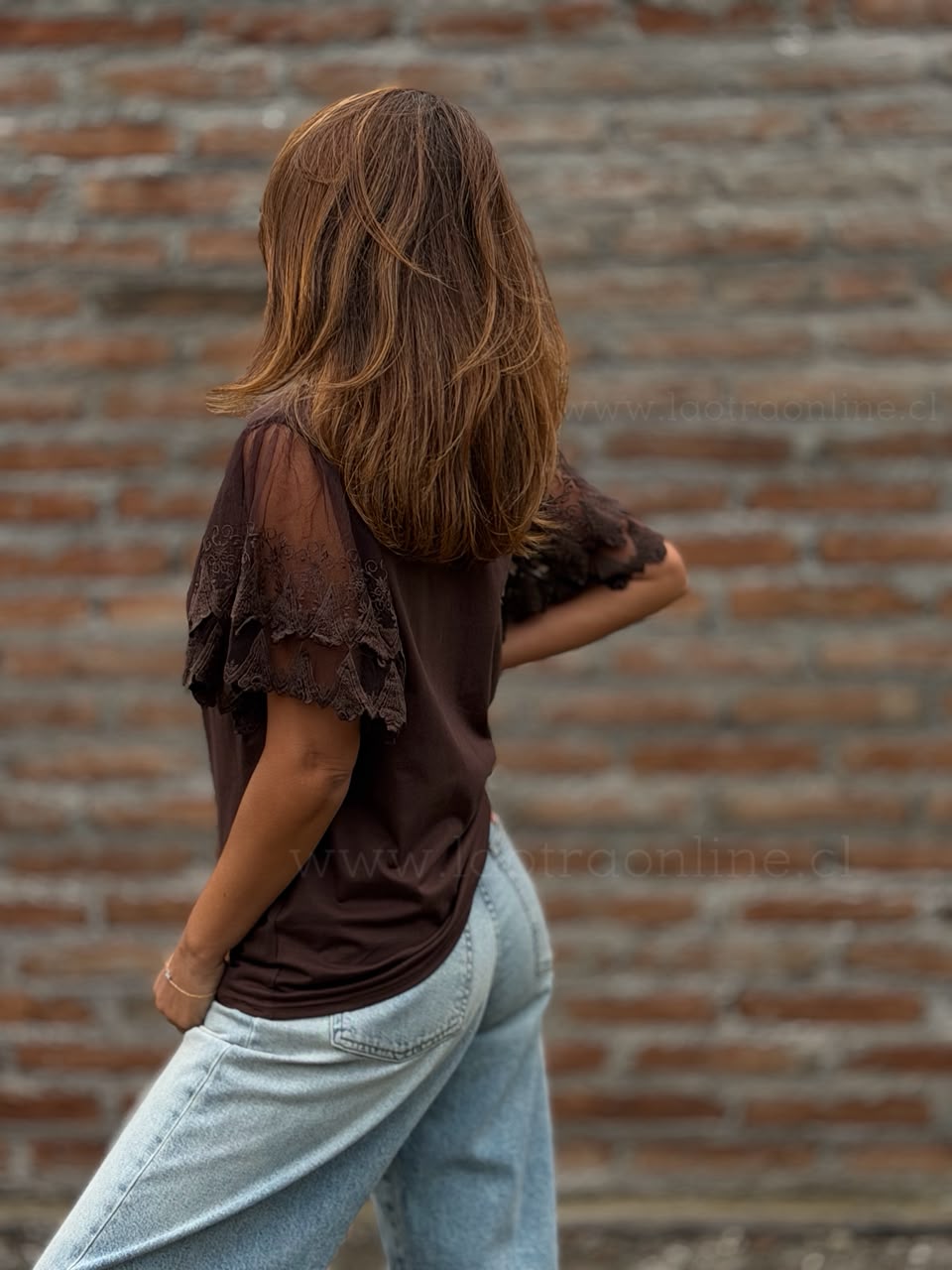 Polera Manga Deli marrón