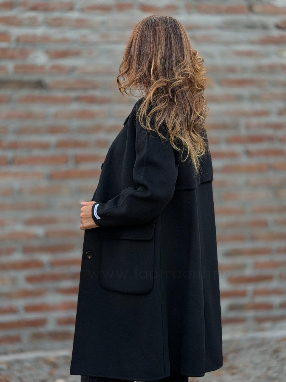 Abrigo %pura lana negro