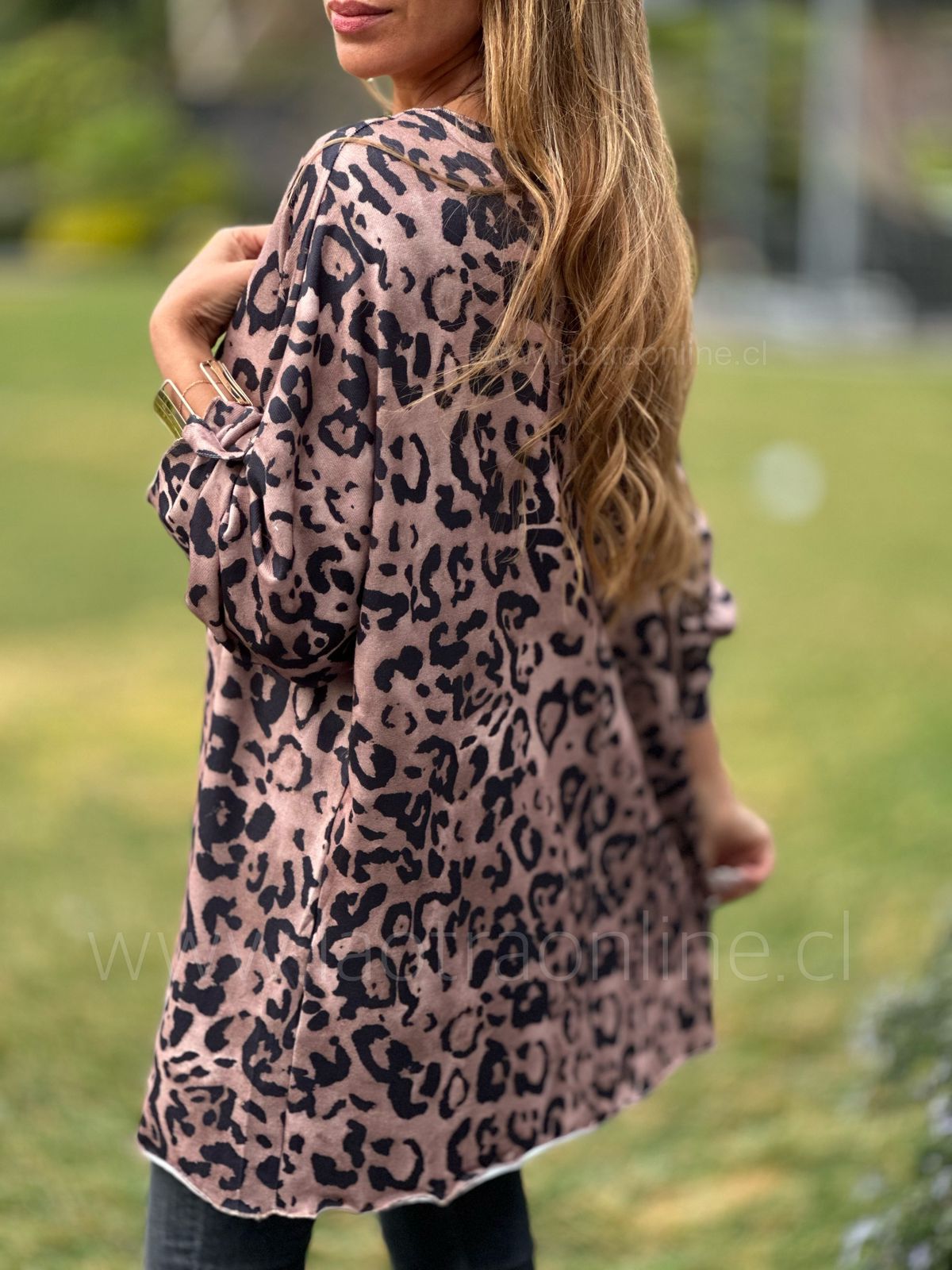 Polera Animal Print rosa