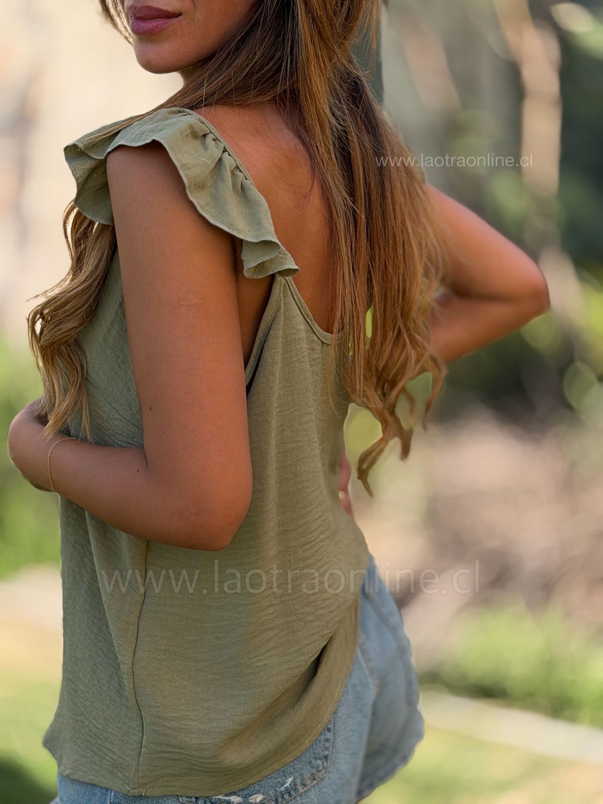 Polera Caprichosa olivo