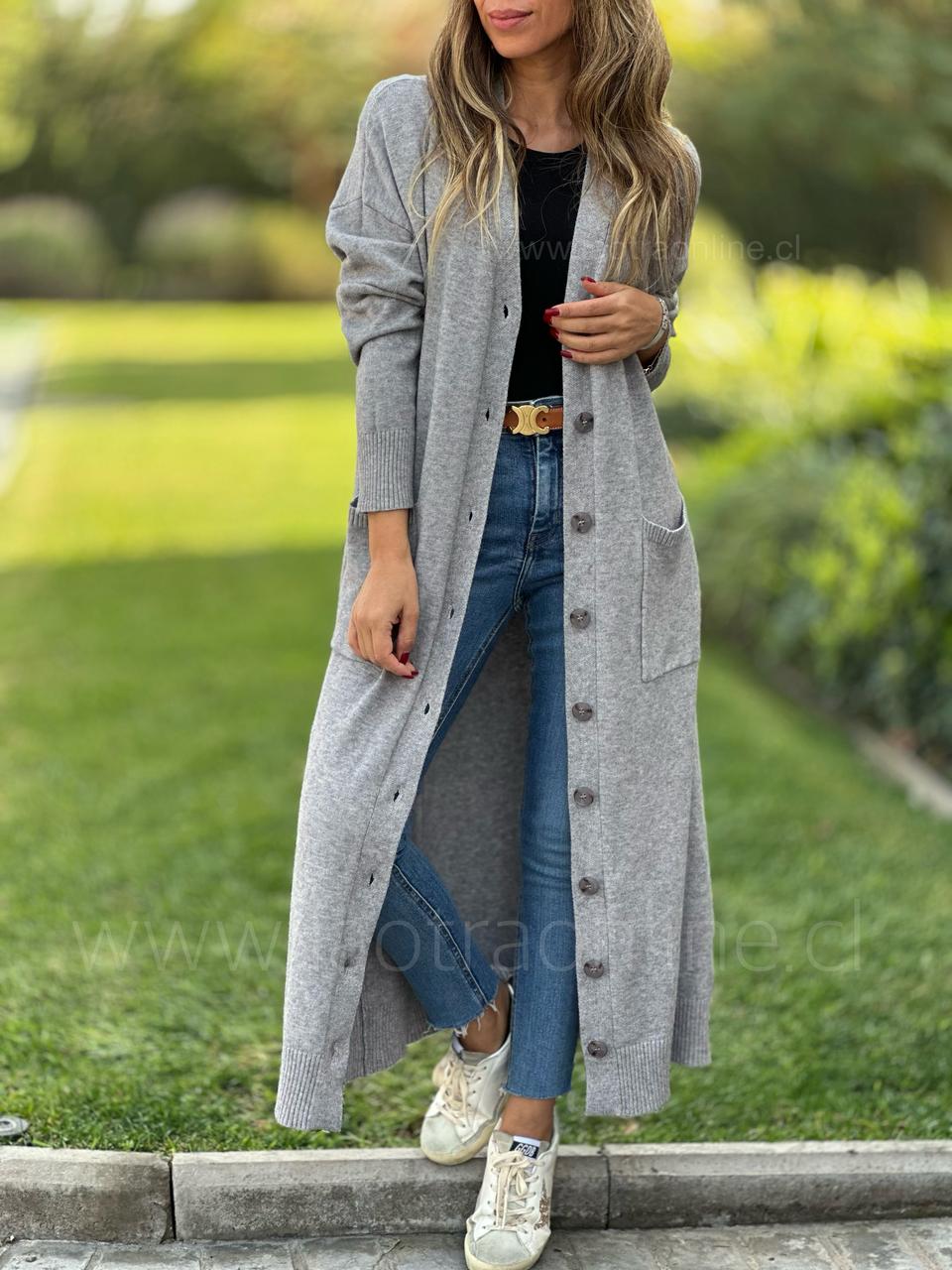 Cárdigan Británico gris