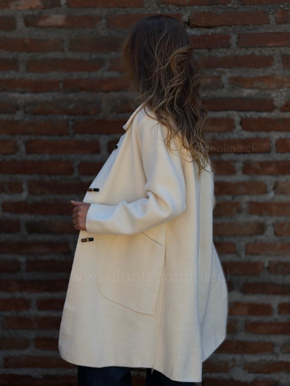 Abrigo Barcelona crema