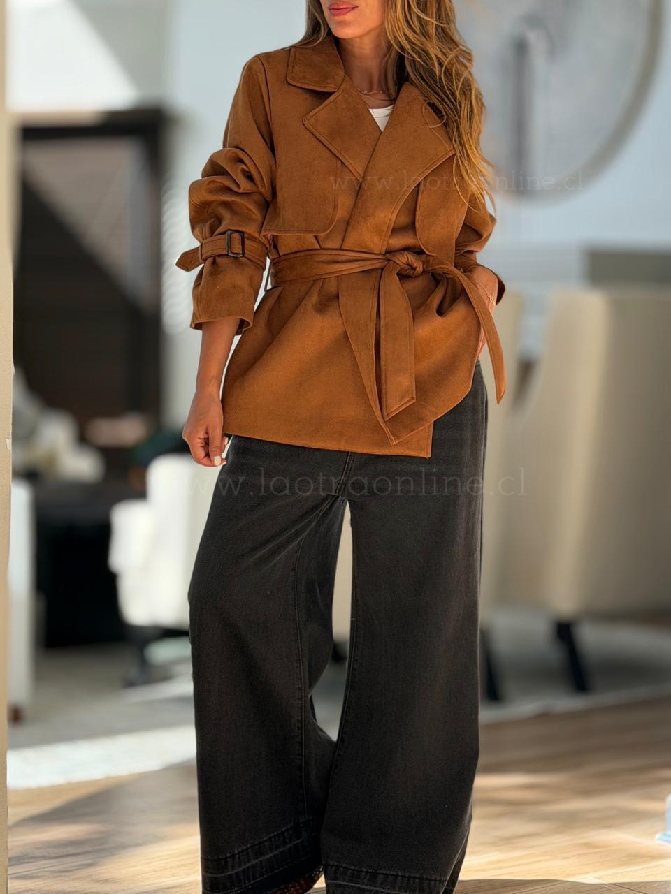 Trench gamuza forrado toffe