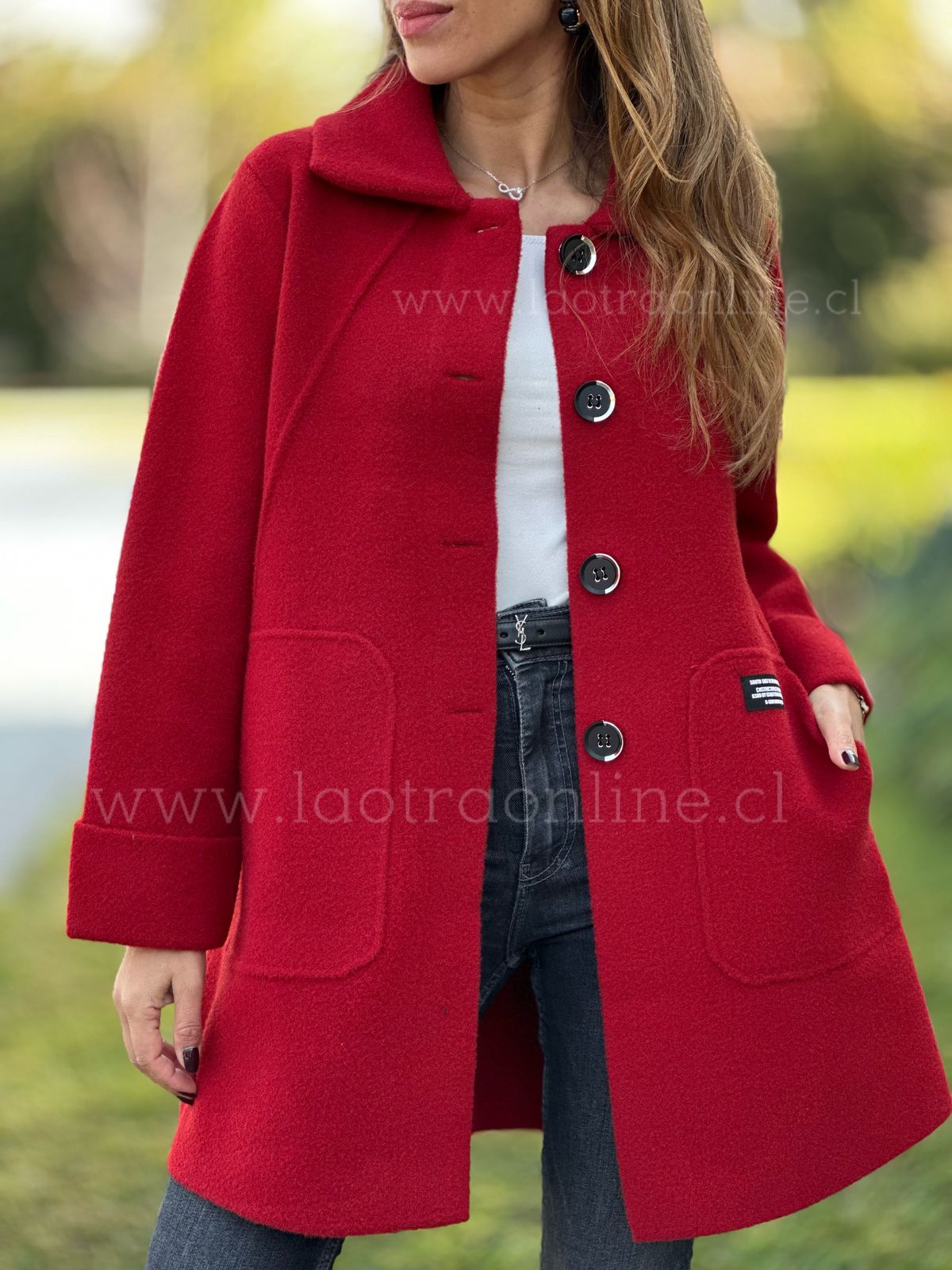 Abrigo Sacramento rojo