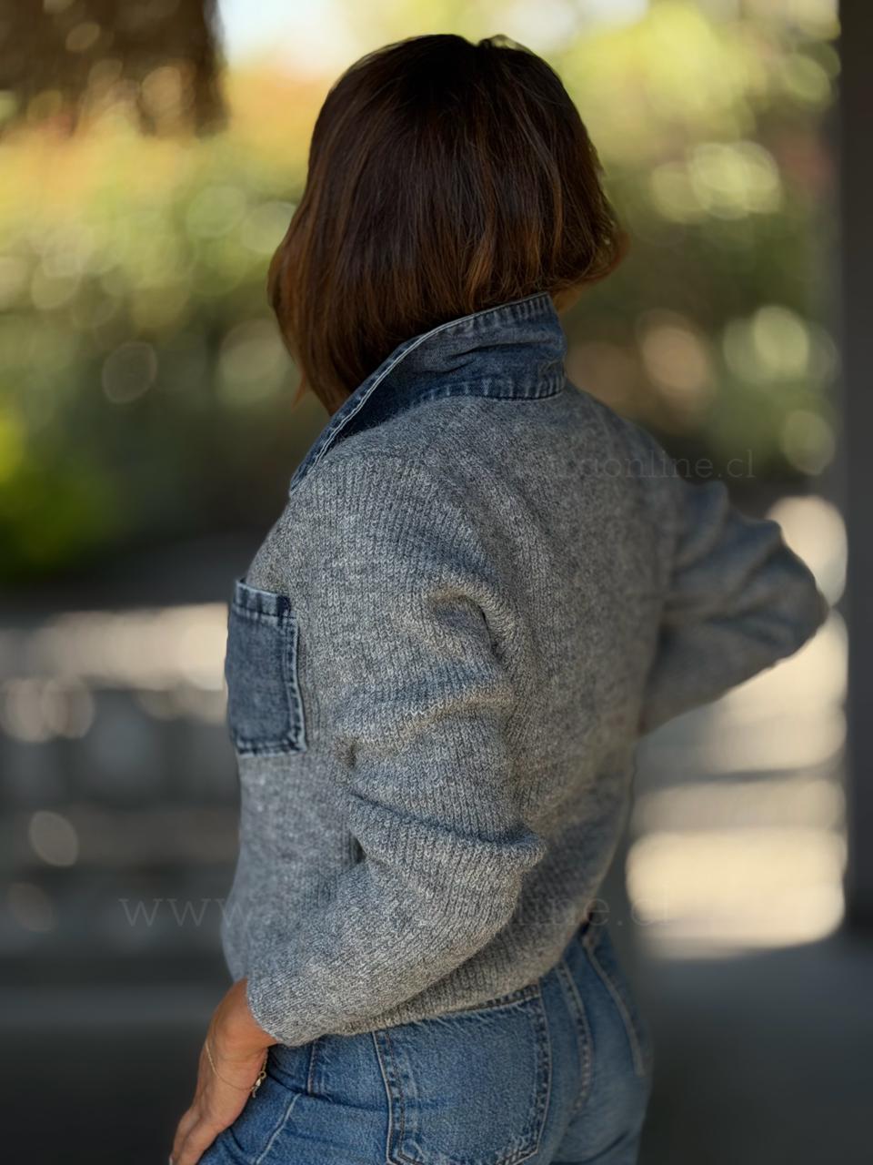Chaleco New Blusa Mentirosa gris claro