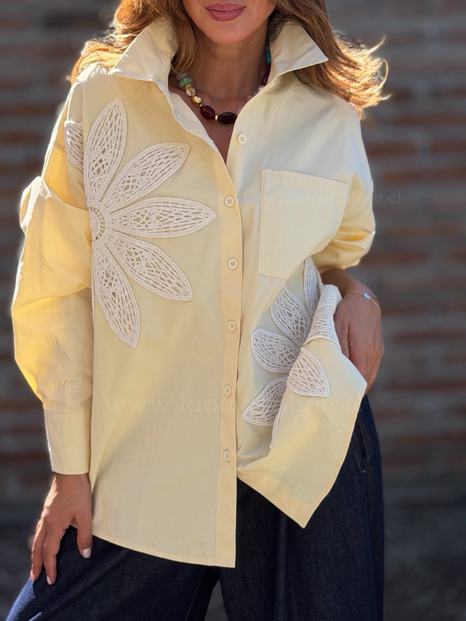 Blusa Flor macramé amarillo