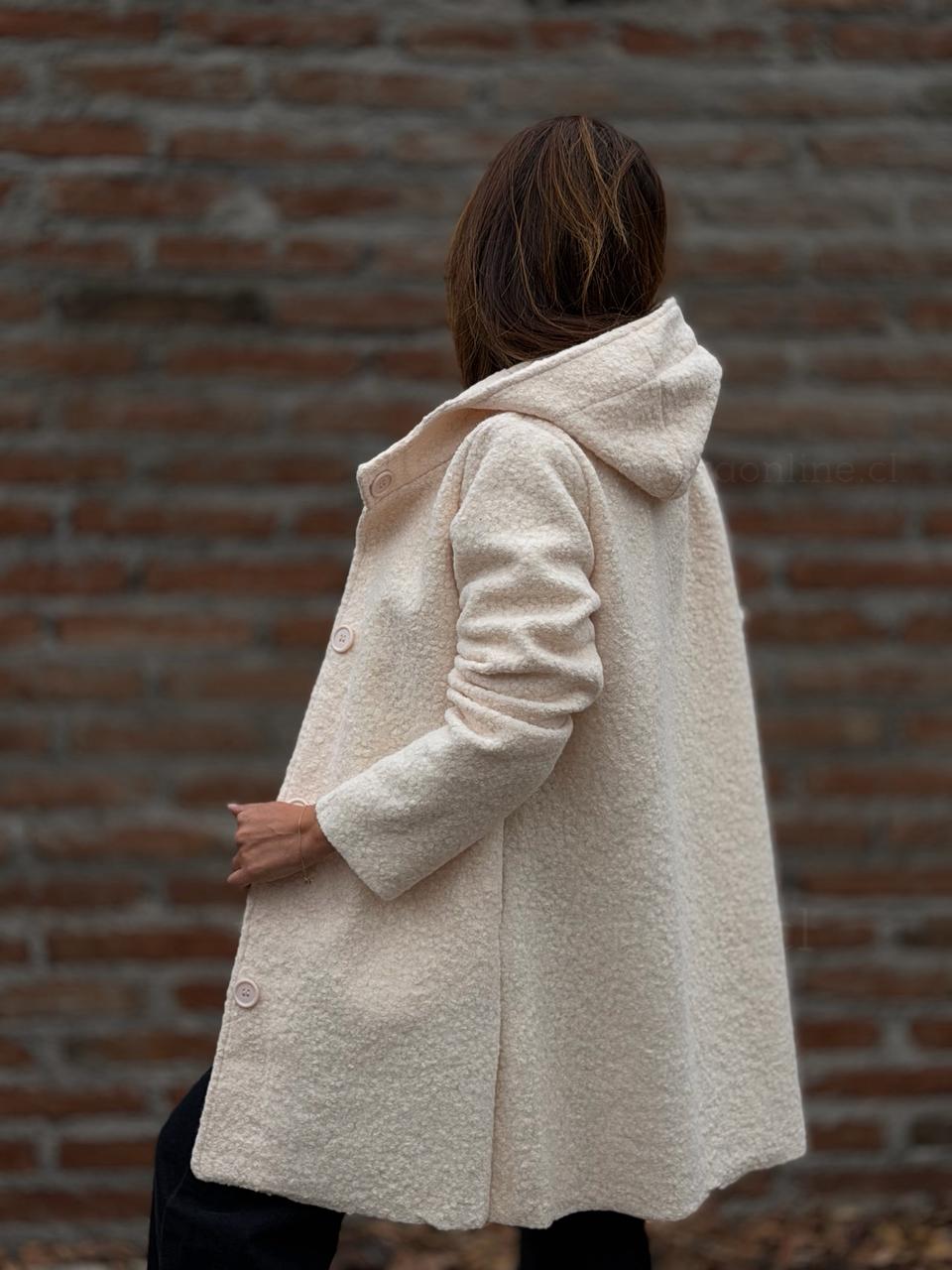 Abrigo Boucle crema