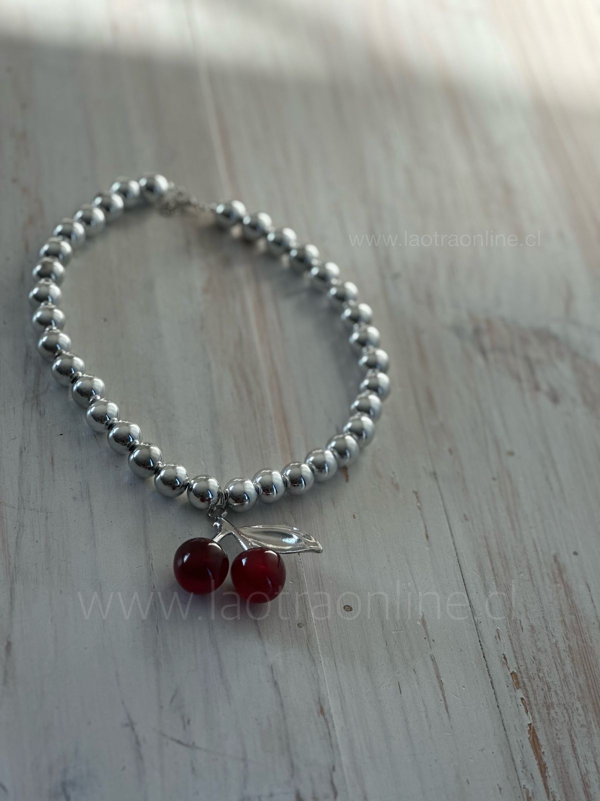 Collar perla cherry
