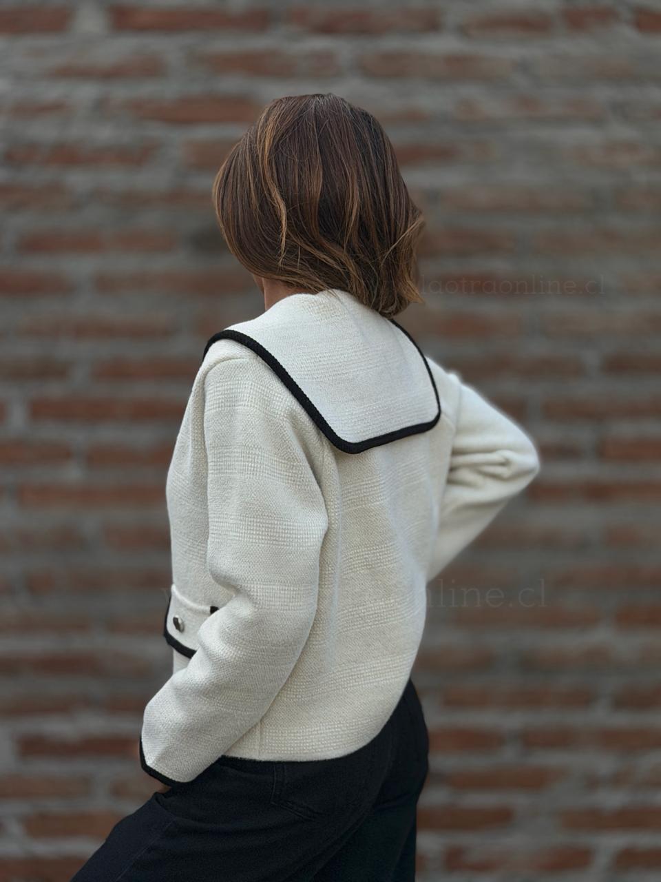 Abrigo cuello marinero crema