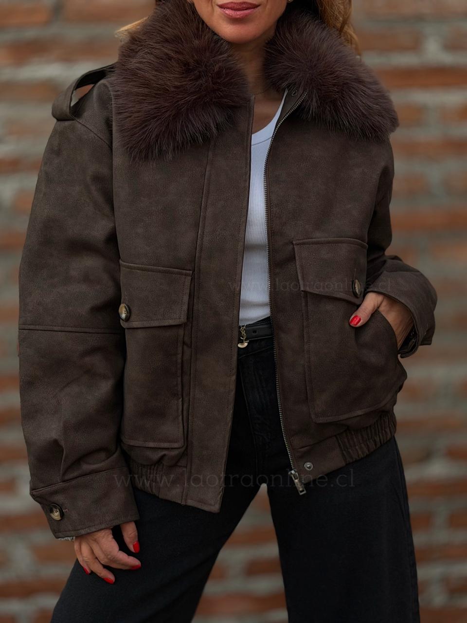Chaqueta Acolchada simil cuero marron