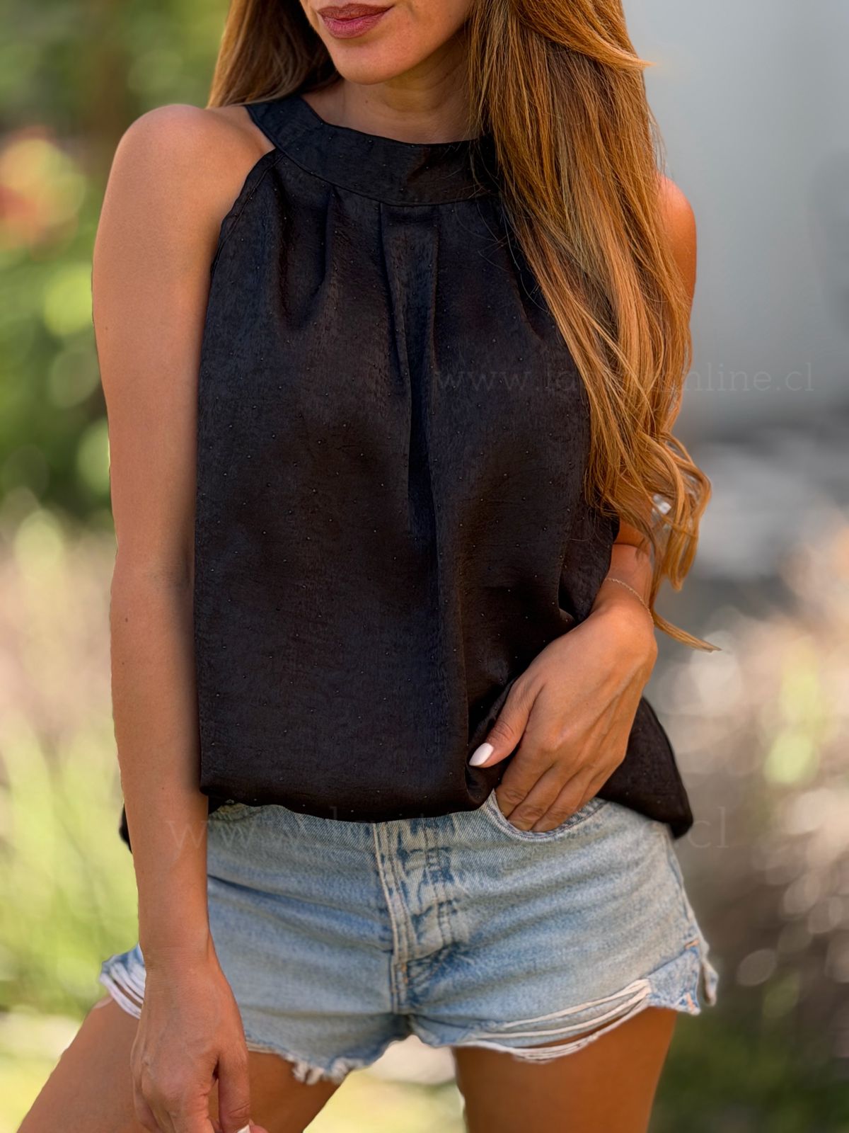 Polera cuello halter negro