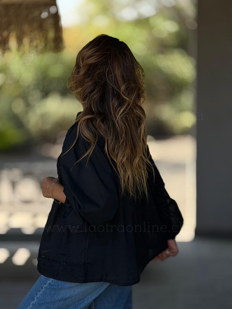 Blusa Artemisa negro