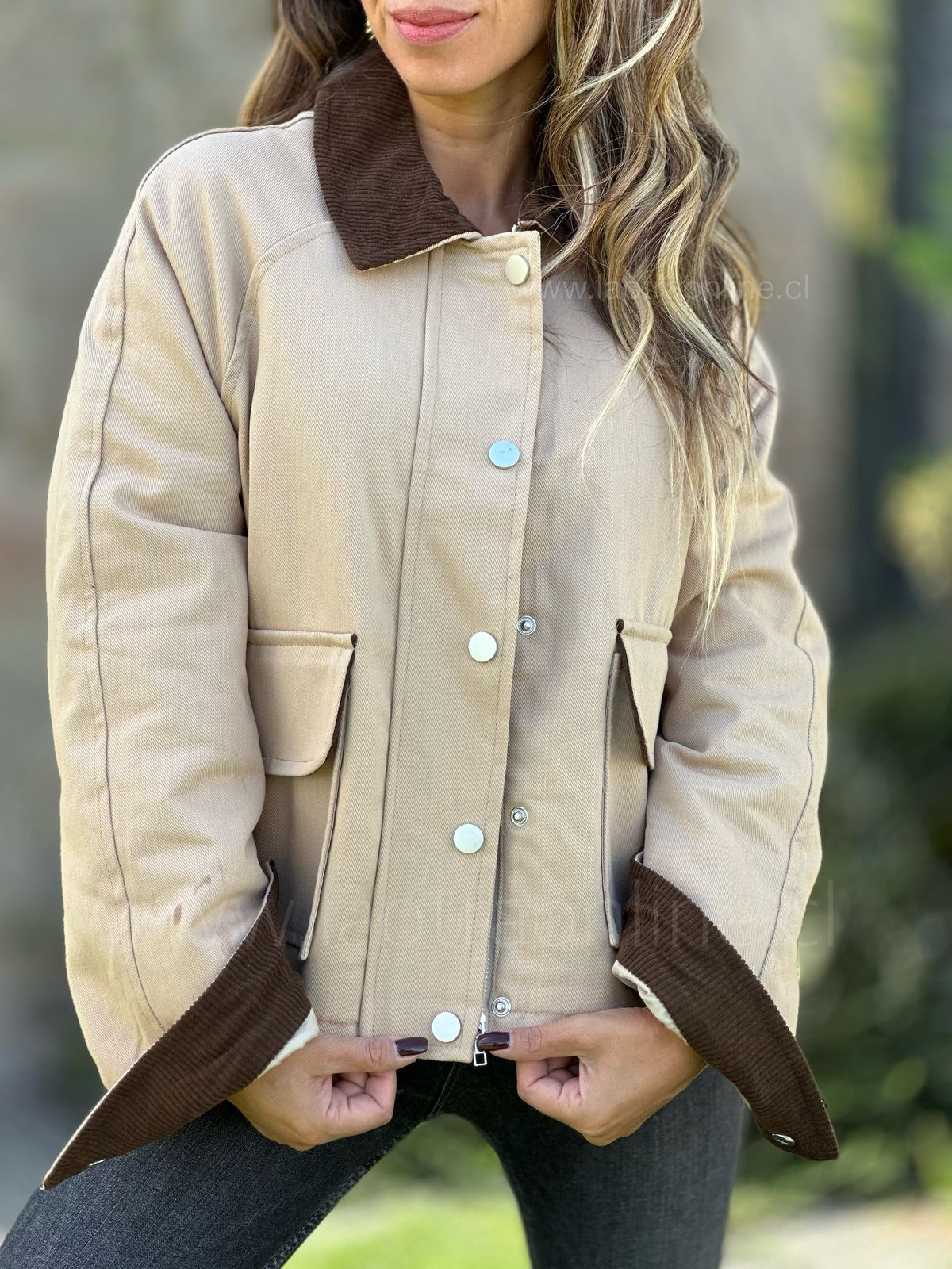 Chaqueta Cambridge beige
