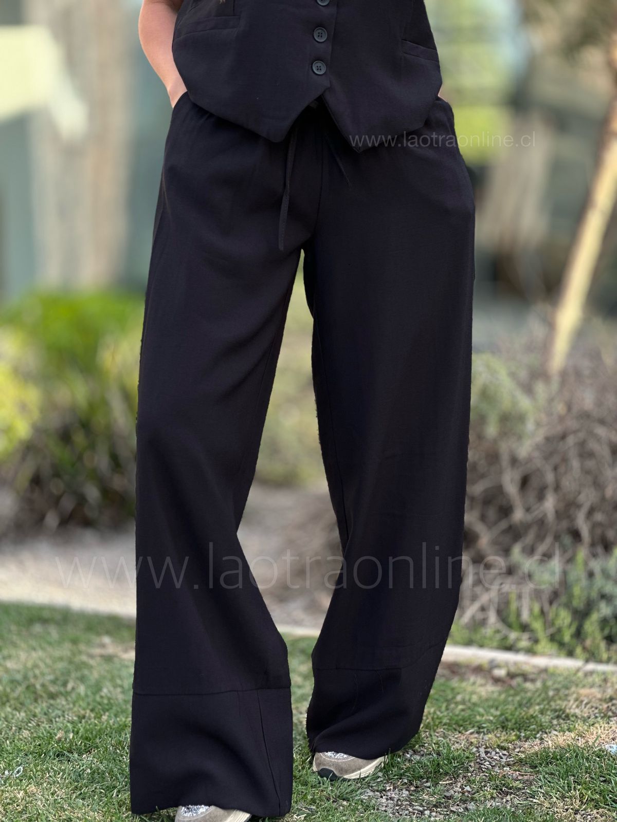 Pantalón Capri negro
