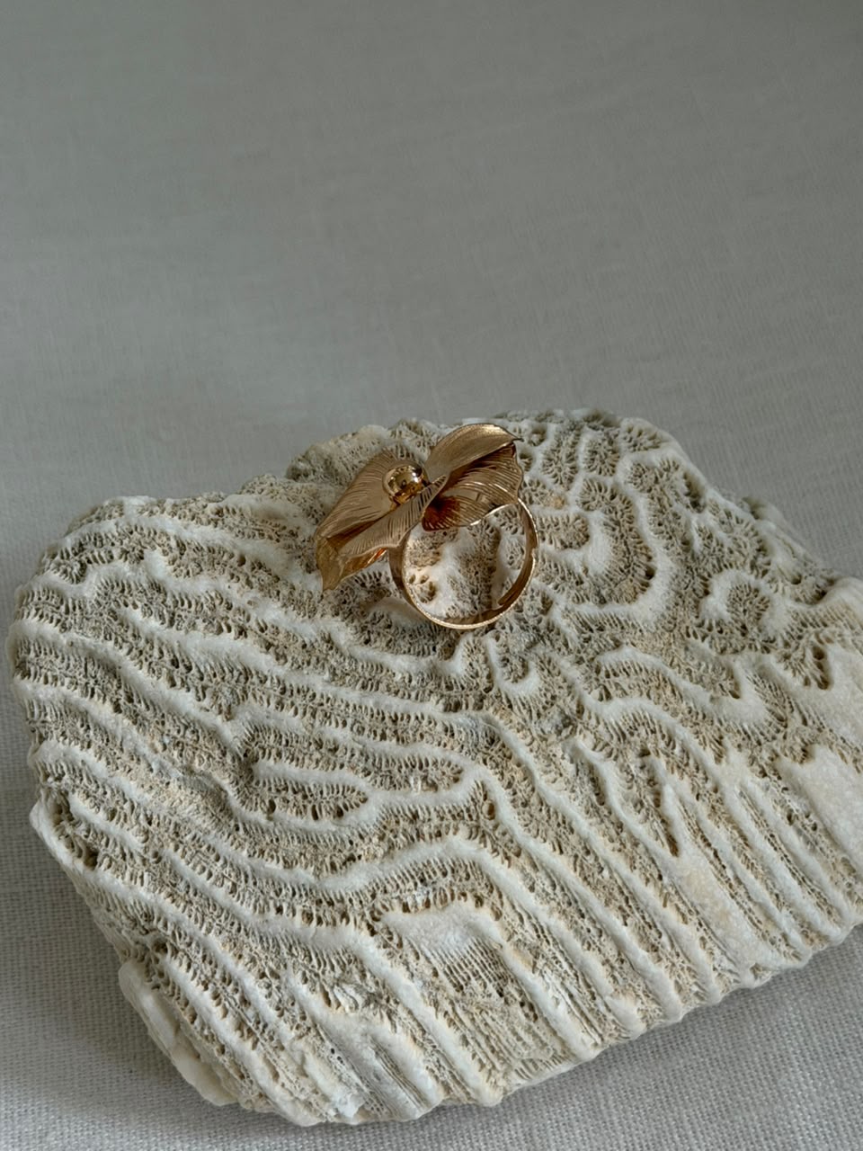 Anillo Flor dorado