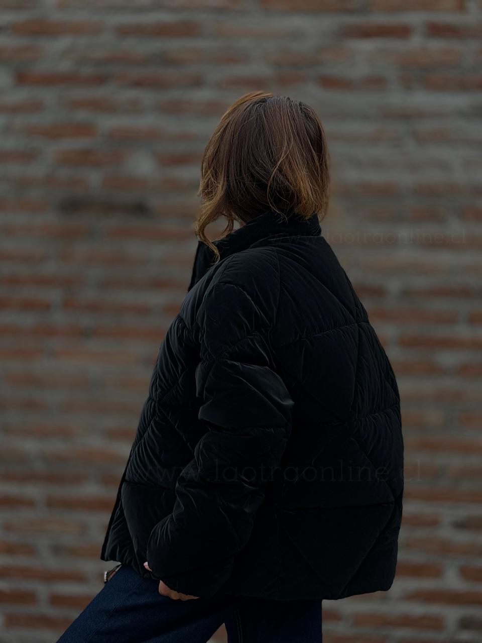 Parca Acolchado Impermeable negro