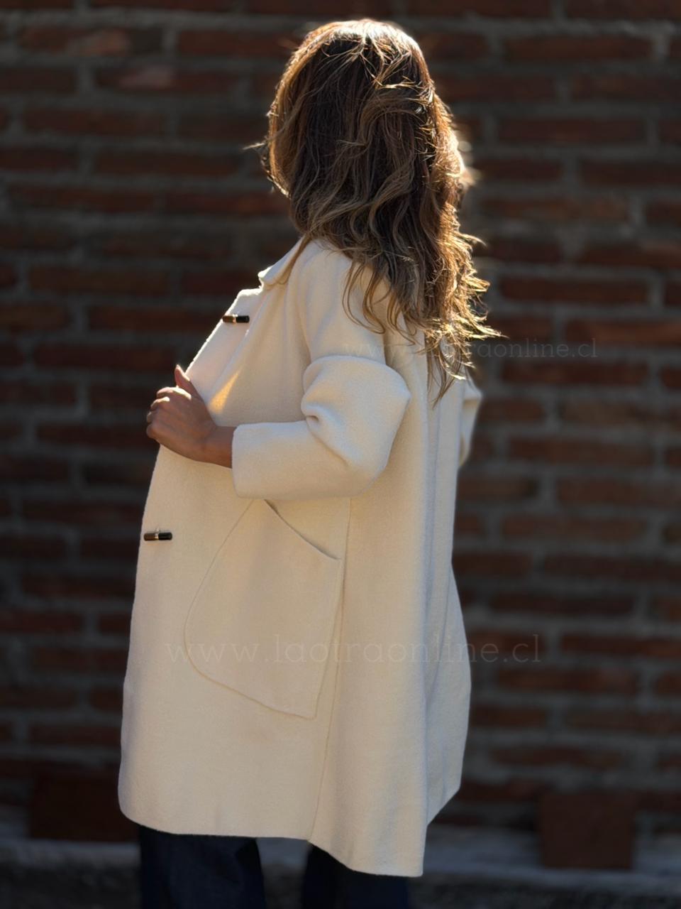 Abrigo Barcelona crema