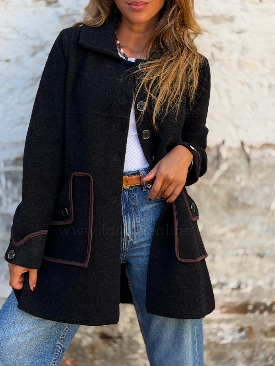 Abrigo Málaga negro