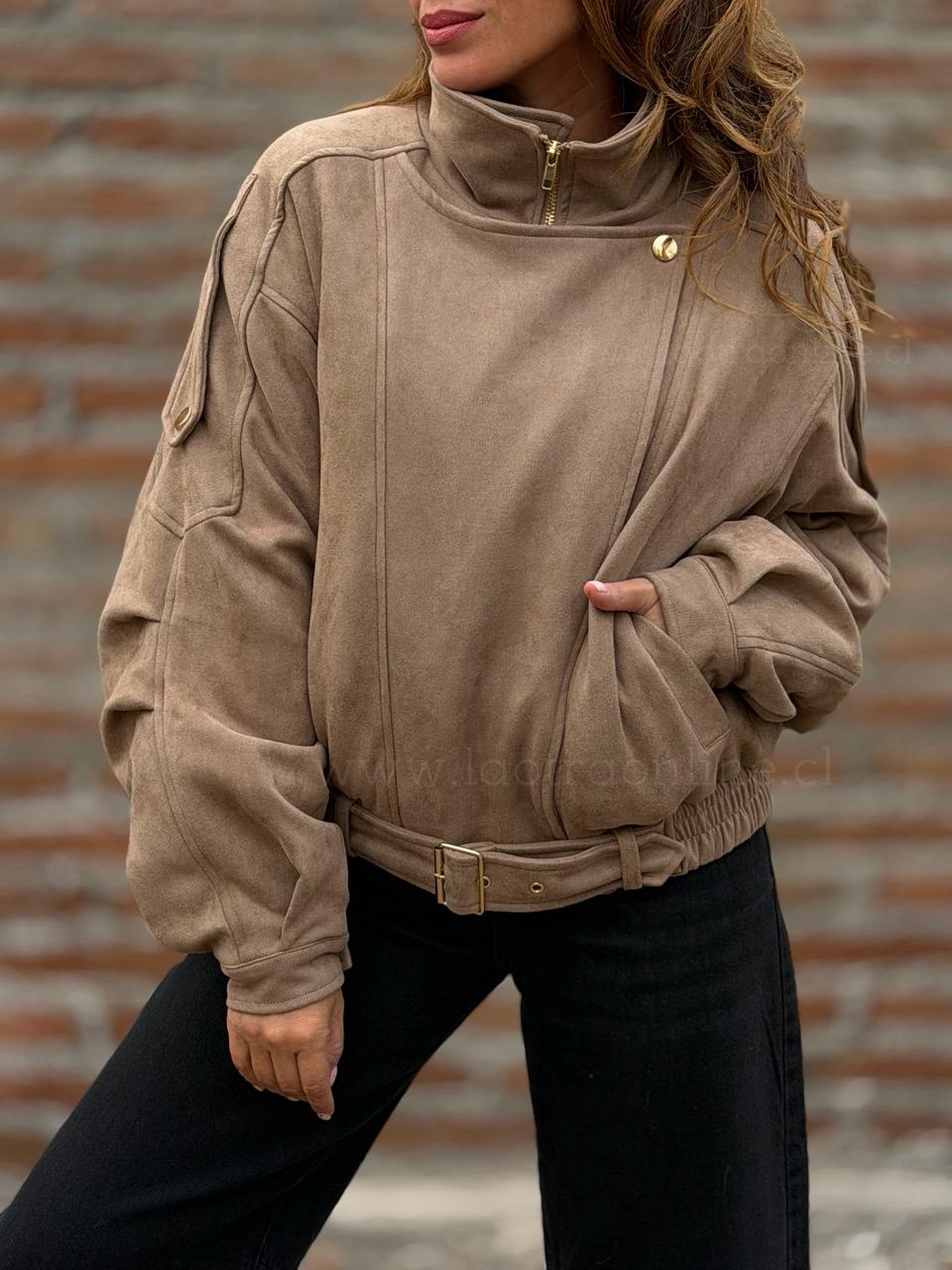 Chaqueta Acolchada gamuza camel