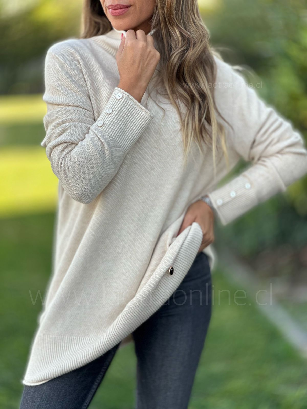 Sweater Napoles crema