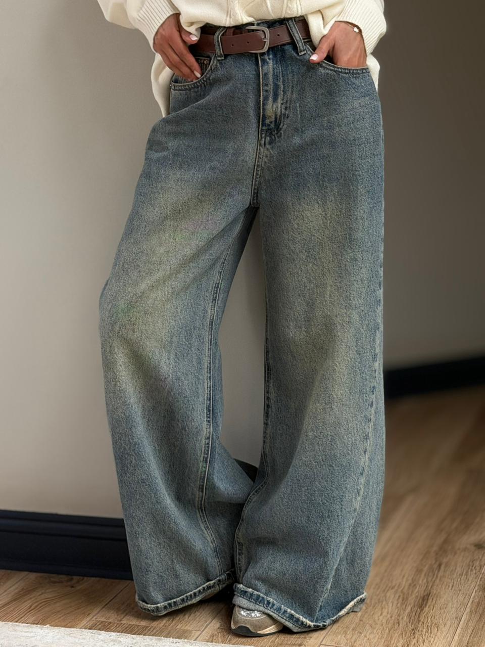 Jeans Barrel/Palazzo + cinturón