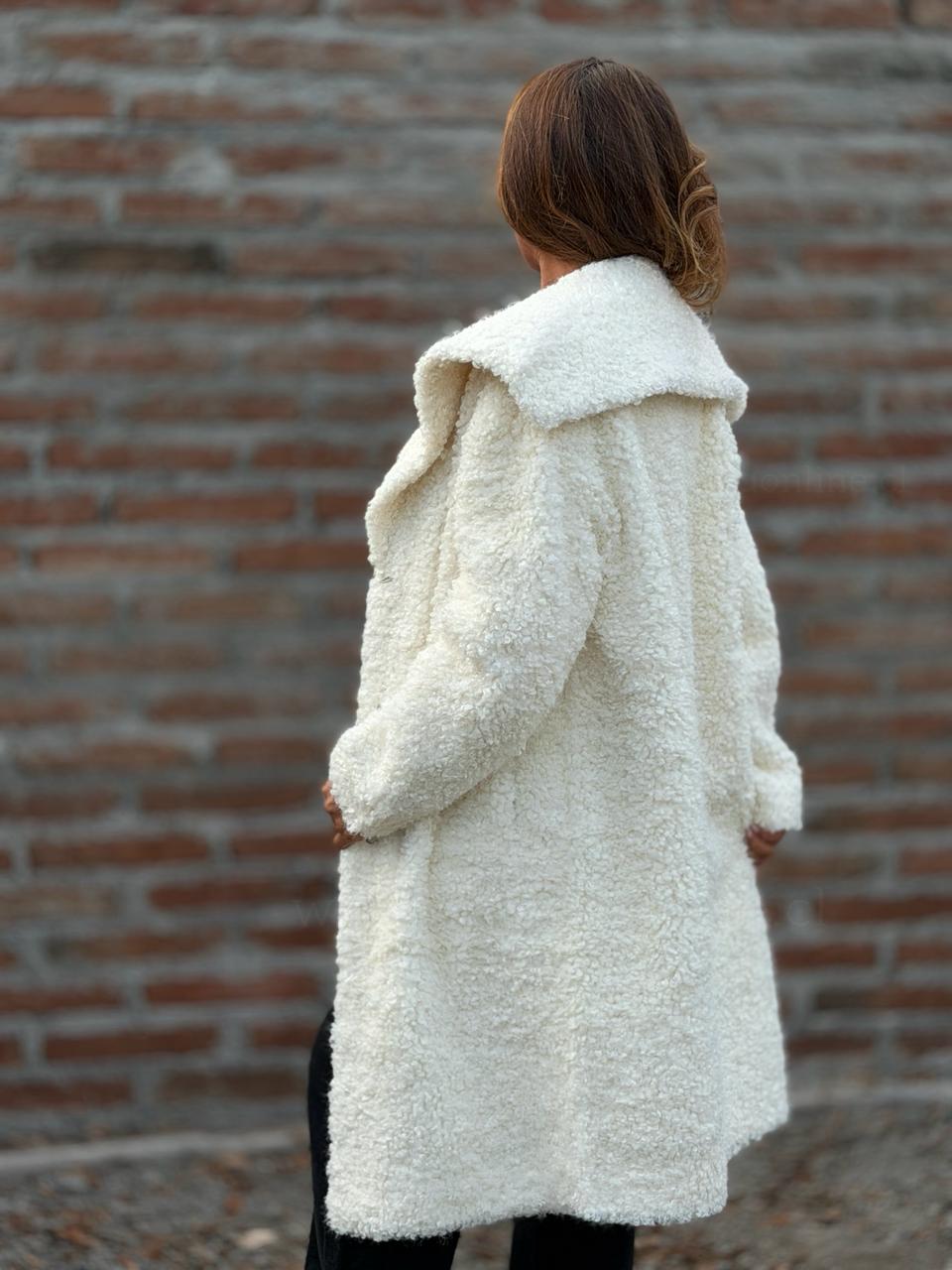 Abrigo Teddy gamuza crema