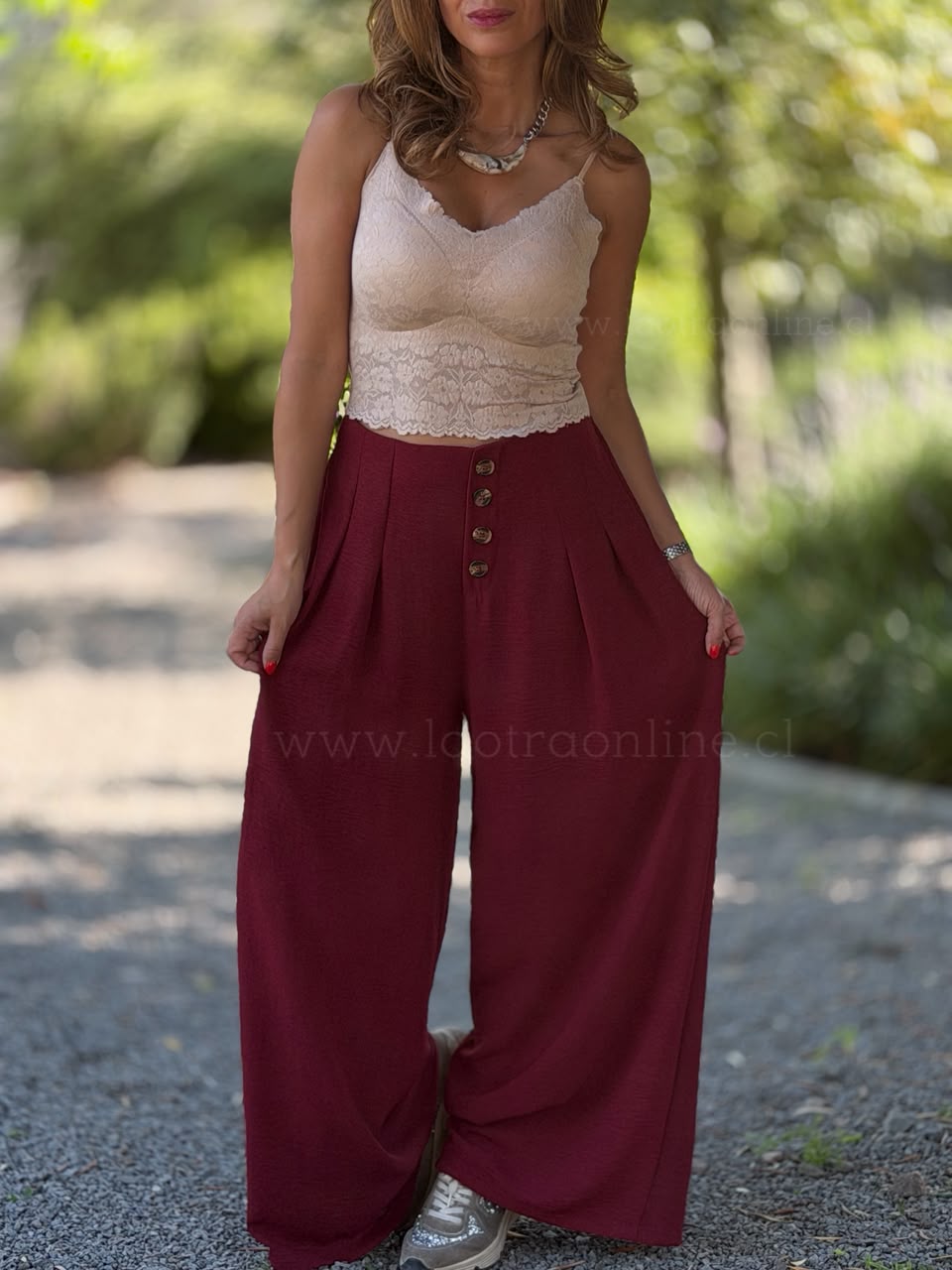 Pantalón Botones cherry
